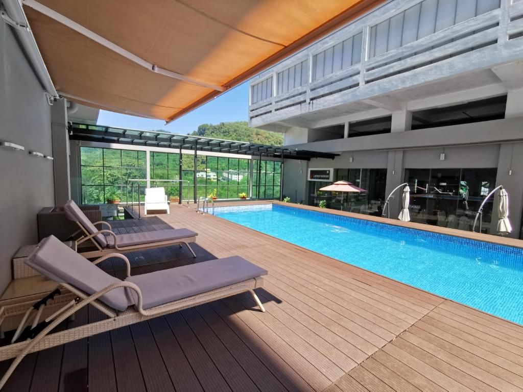 Hotel Langkasuka Langkawi фото 16