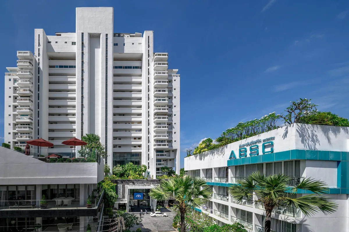 Andaman Beach Suites Hotel фото 21