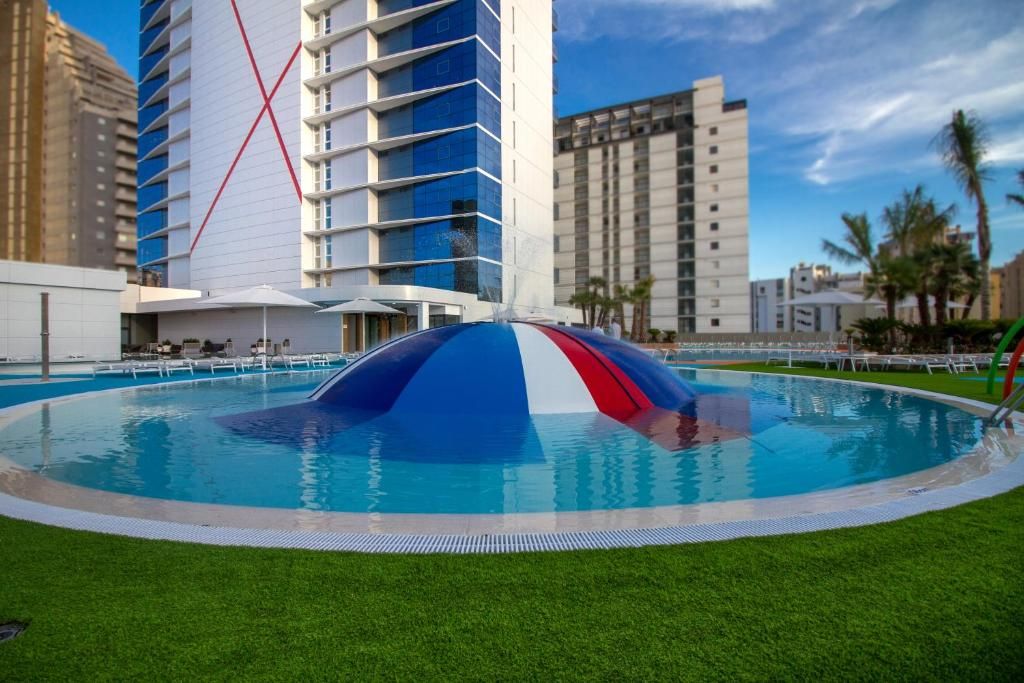 Suitopia Sol y Mar Suites Hotel   фото 13