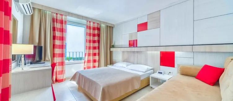 Фото отеля Hotel Slovenska Plaza