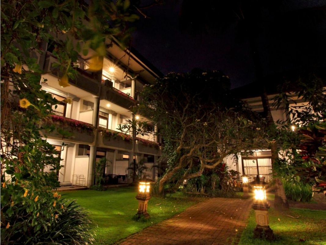 Puri Saron Hotel Seminyak фото 29