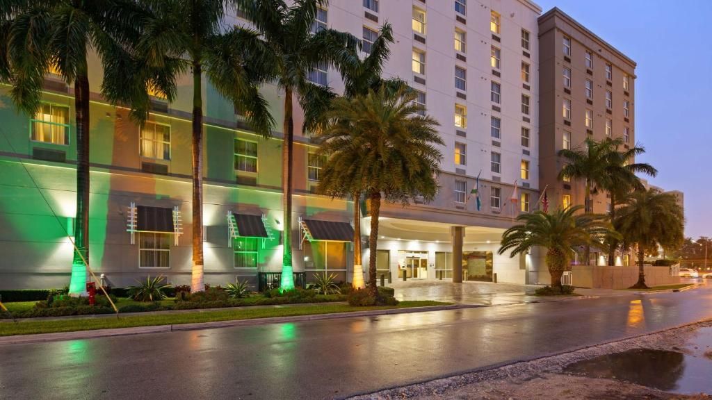 Best Western Premier Miami International Airport Hotel & Suites Coral Gables фото 40