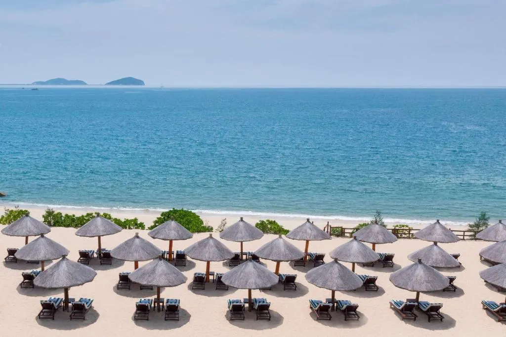 The St. Regis Sanya Yalong Bay Resort фото 7