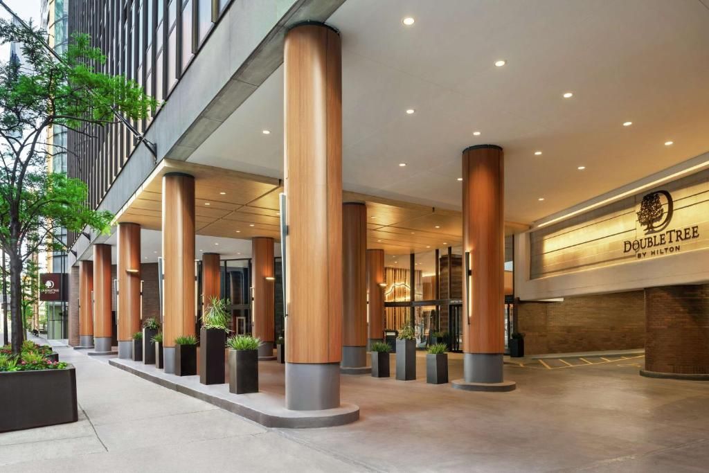 DoubleTree by Hilton Hotel Chicaco - Magnificent Mile фото 29