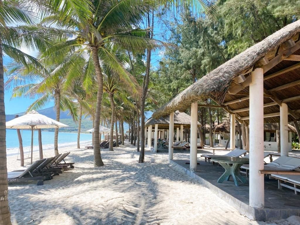 GM Doc Let Beach Resort & Spa фото 32