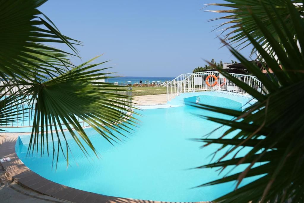 Astreas Beach Hotel фото 10