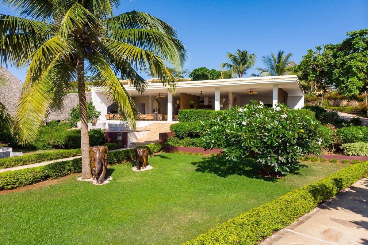 Gold Zanzibar Beach House & Spa фото 23