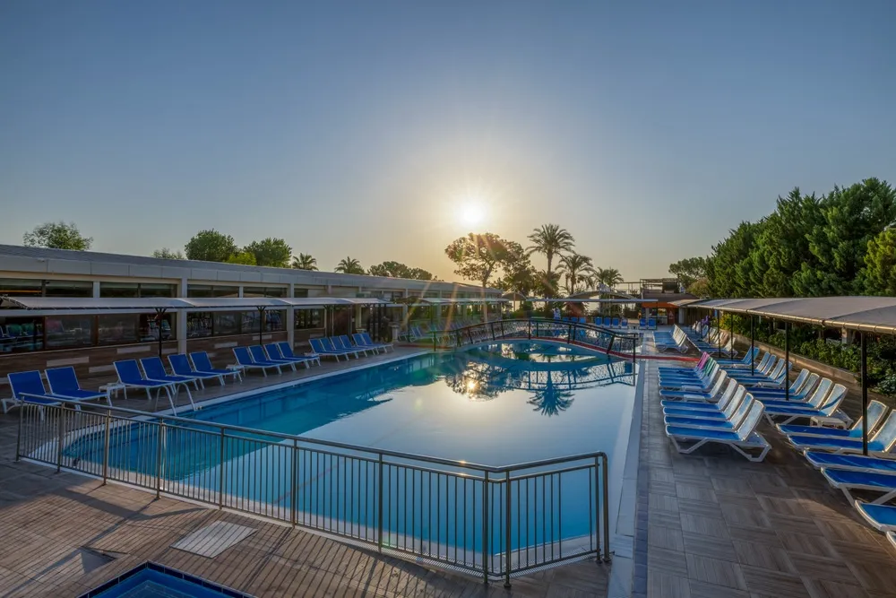 Club Hotel Belpinar фото 97
