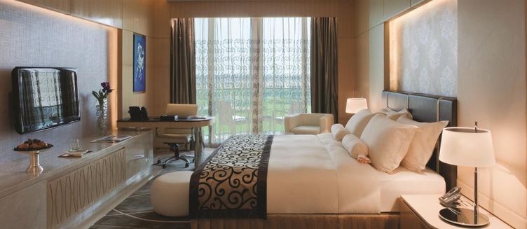 Фото отеля The Meydan Hotel