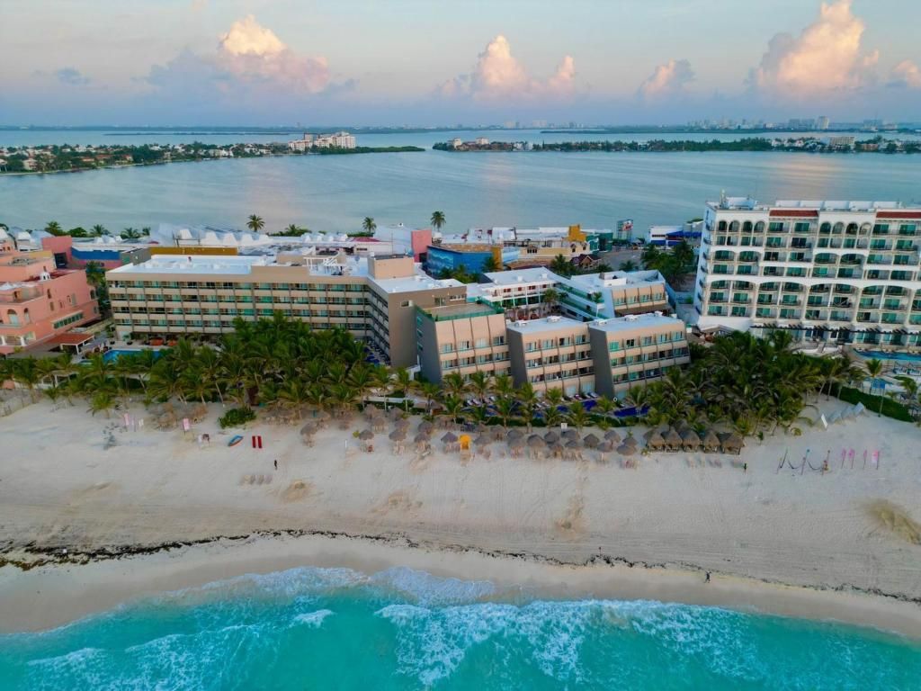 Flamingo Cancun Resort фото 11