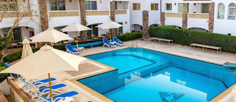 Фото отеля Camel Dive Club & Hotel - Boutique Hotel