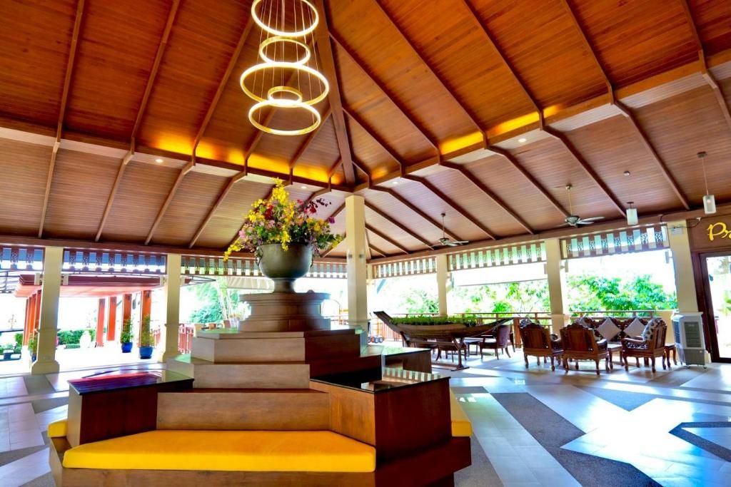 Horizon Karon Beach Resort & Spa фото 37