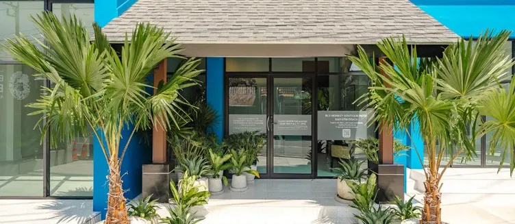 Фото отеля Blu Monkey Boutique Naiharn Beach