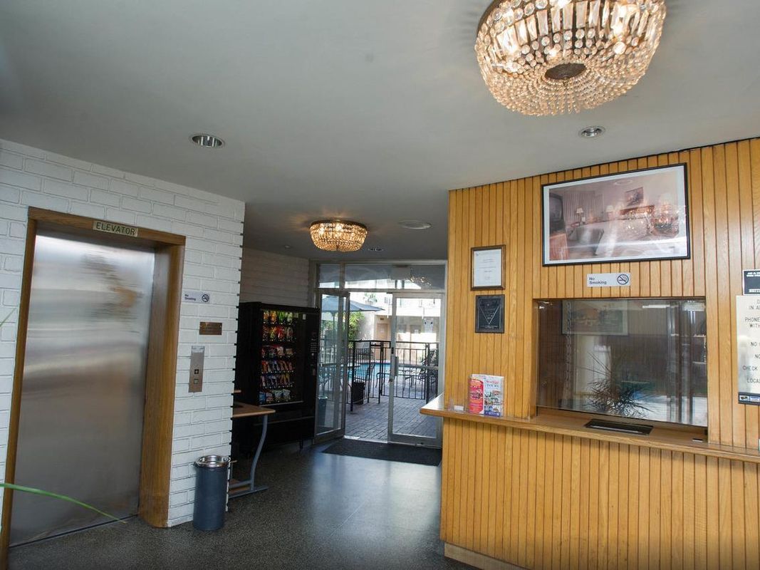 Dunes Inn Wilshire фото 6