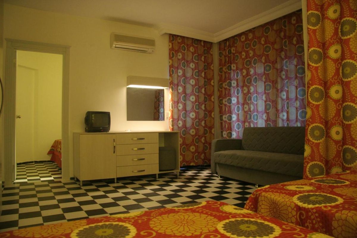 Orient Suite Hotel фото 4