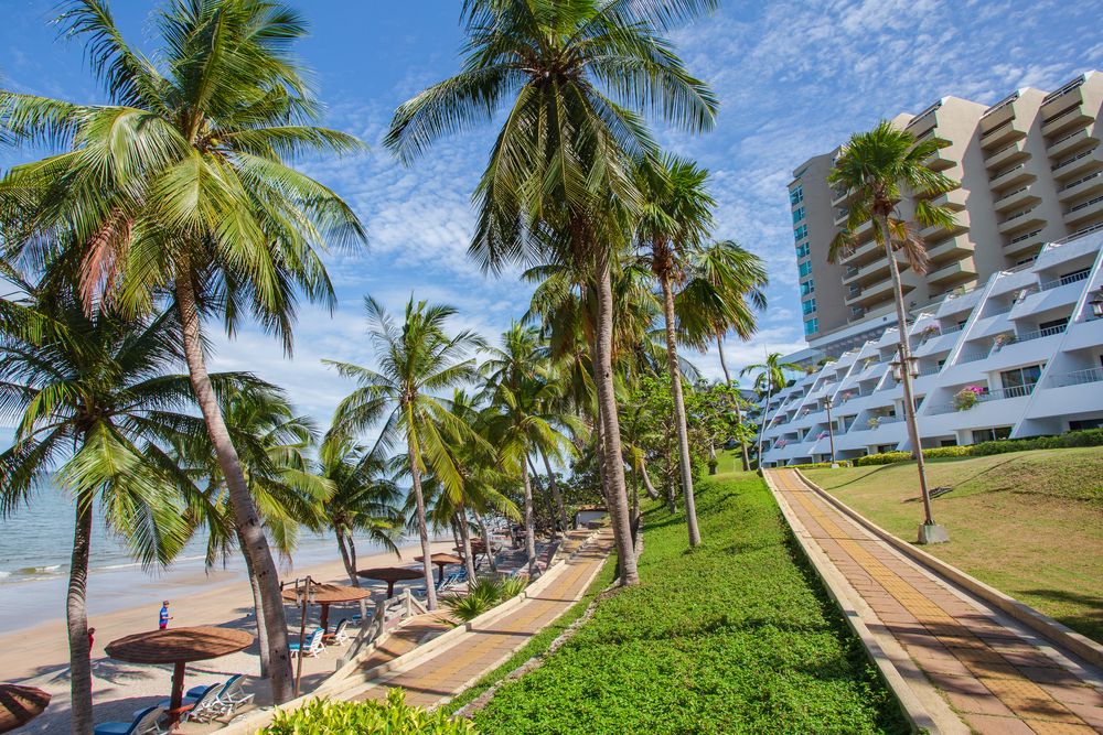 Royal Cliff Beach Terrace фото 33