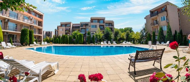 Фото отеля Nessebar Fort Club Apartments
