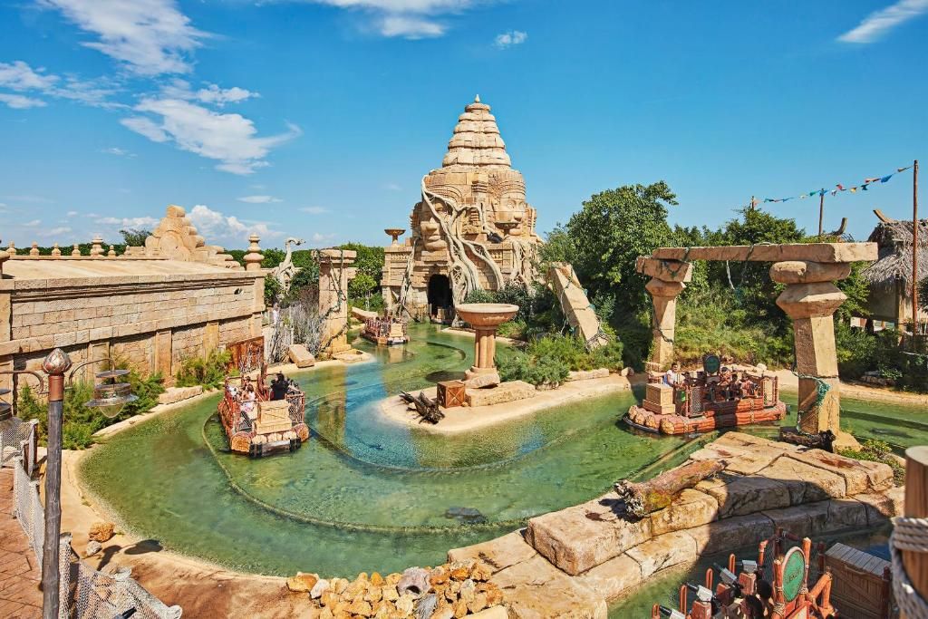PortAventura Lucy's Mansion - Includes PortAventura Park Tickets фото 20