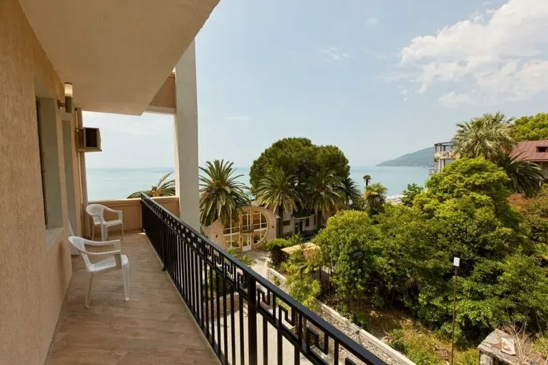 Old Gagra Hotel фото 3