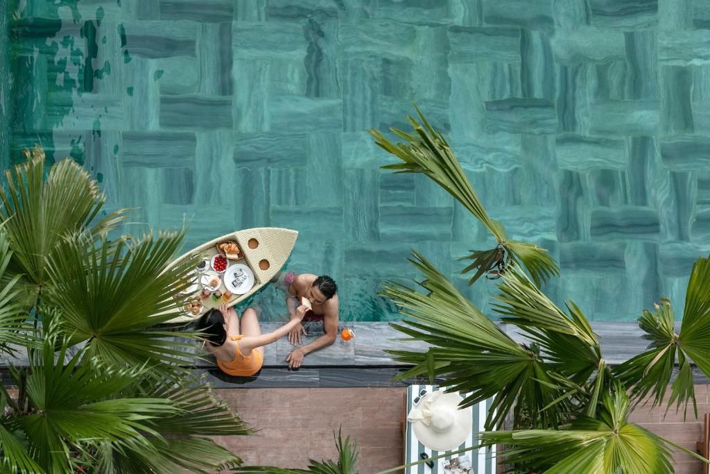 Shining Riverside Hoi An Boutique and Spa фото 45