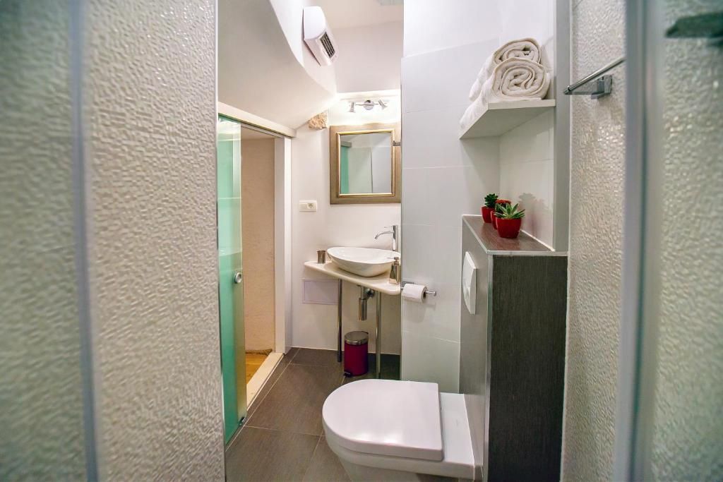 Get Split Luxury Apartment фото 10