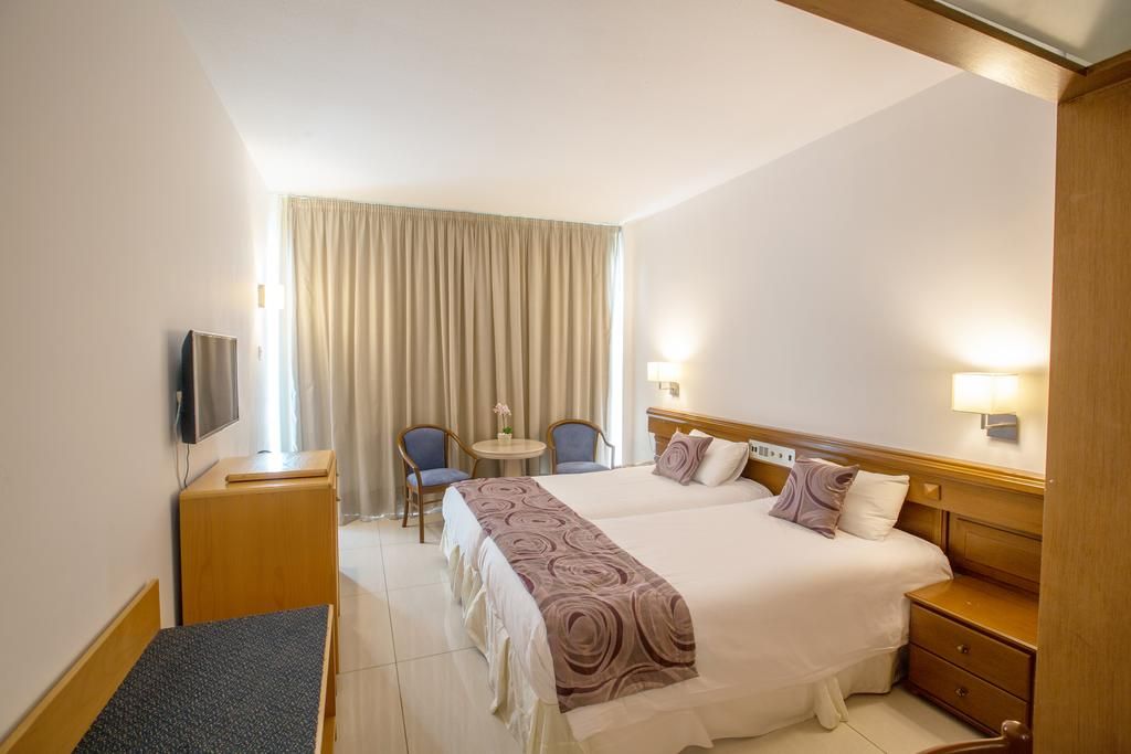 Tsokkos Protaras Beach Hotel фото 3
