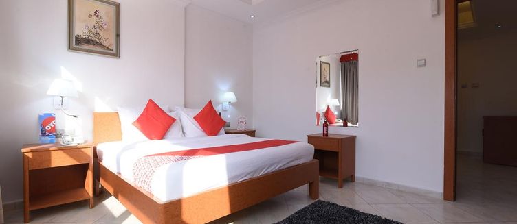 Фото отеля OYO 272 Mirage Hotel