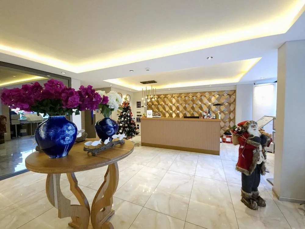 Fifty Five Suite Hotel фото 7