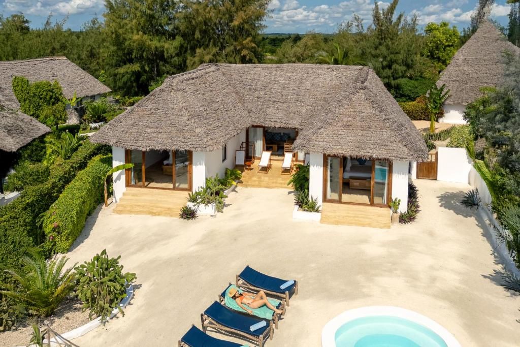 Zanbluu Beach Hotel фото 36