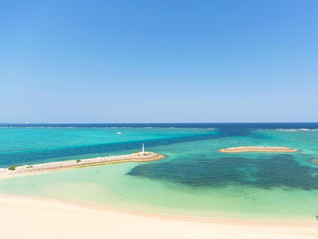 Sheraton Okinawa Sunmarina Resort фото 27