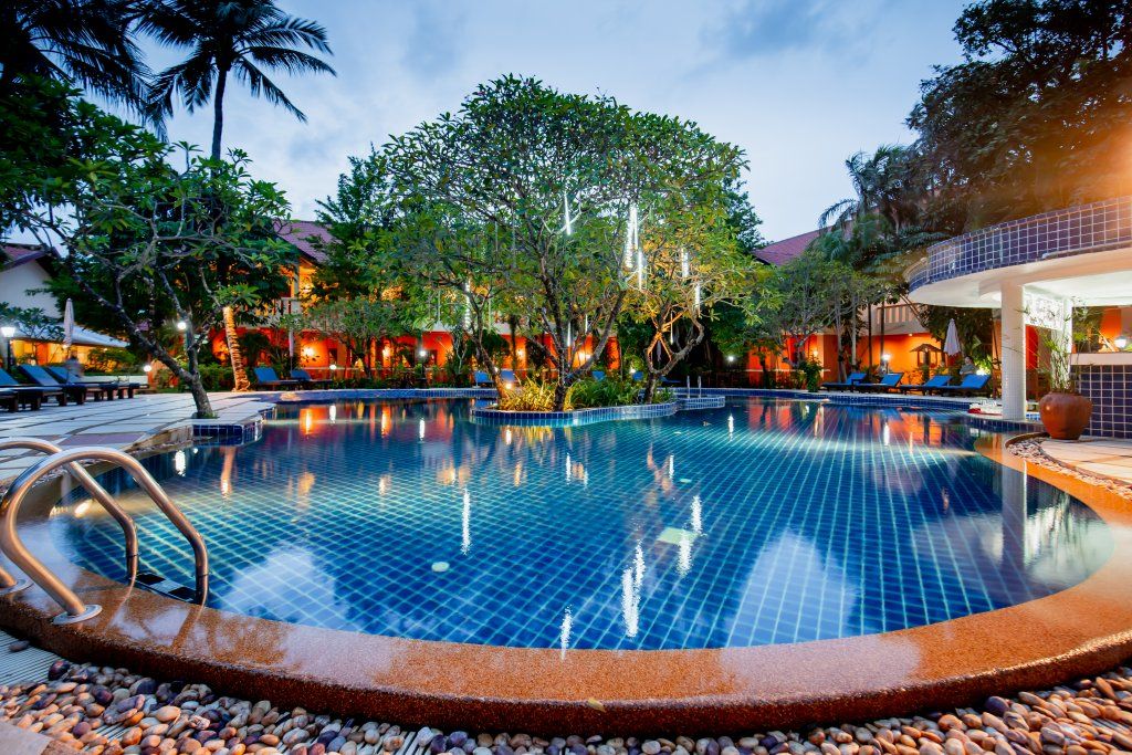 Phuket Leelavadee Hua Ting Resort фото 9