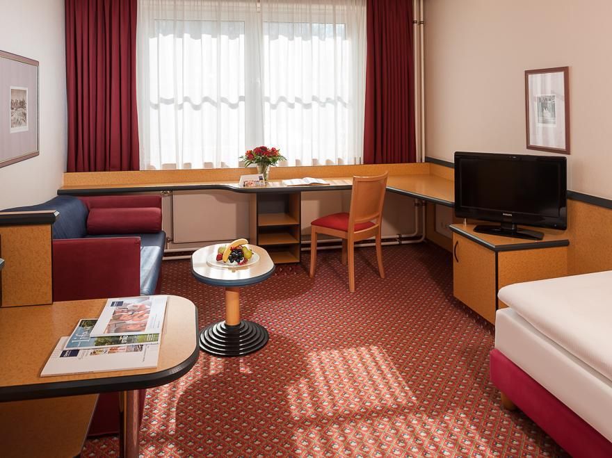 Dorint Airport Hotel Berlin Tegel фото 12
