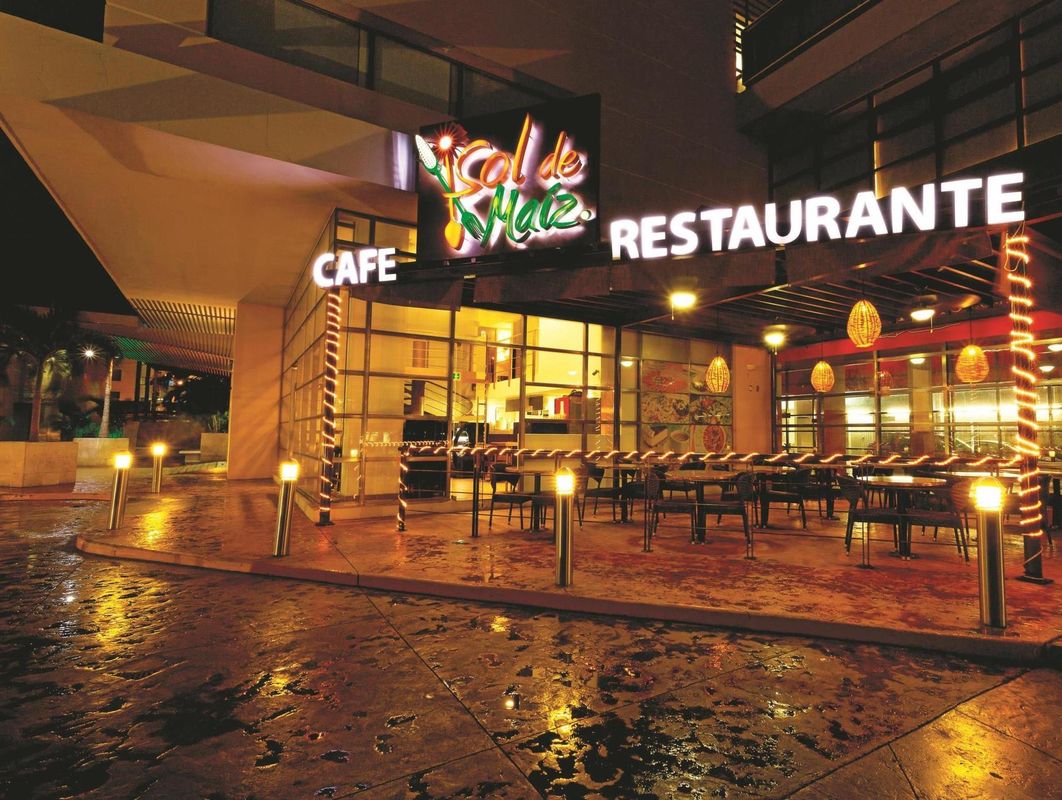 Wyndham Garden Cancun Downtown фото 10