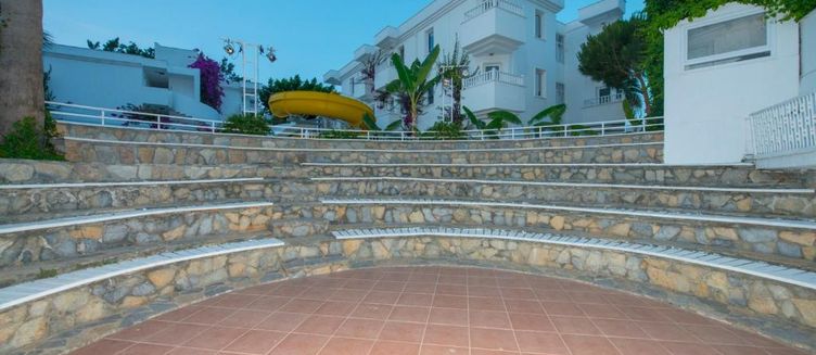 Фото отеля Bendis Beach Hotel