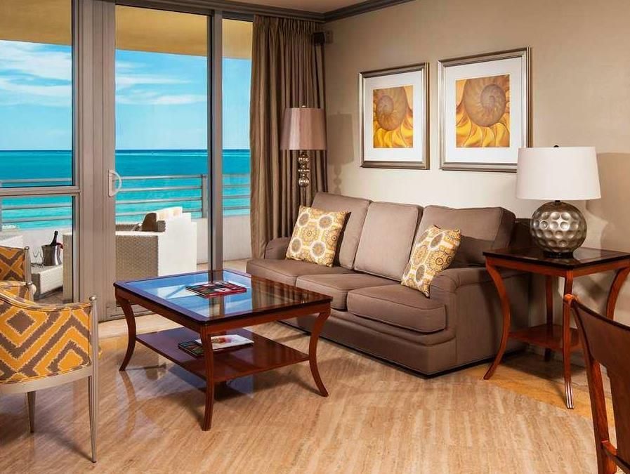 Hilton Bentley Miami South Beach Hotel фото 2