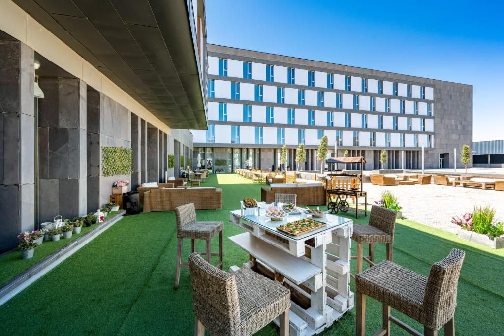 Diagonal Plaza фото 28