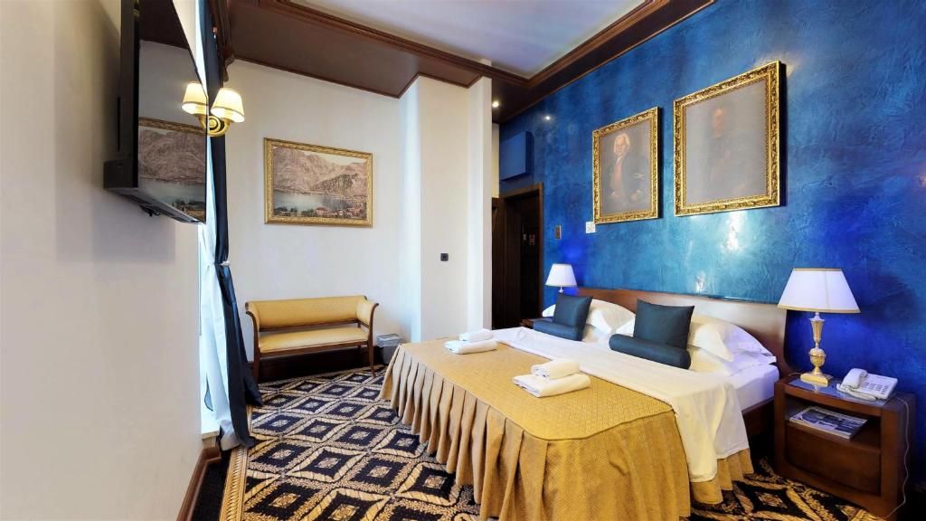Historic Boutique Hotel Cattaro фото 5