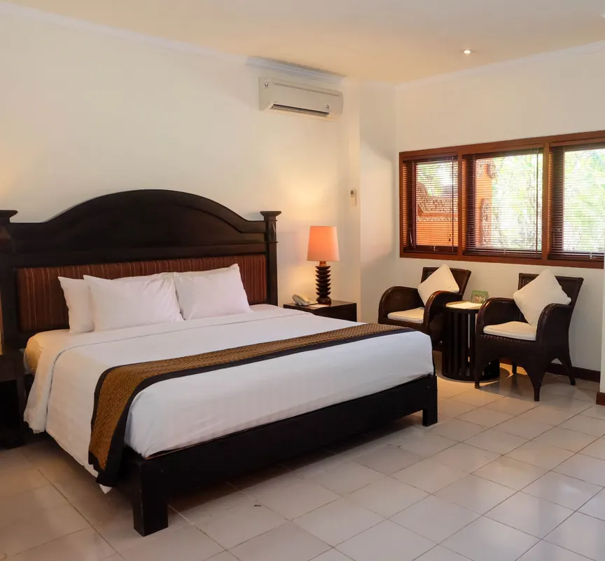 Griya Santrian a Beach Resort & Spa фото 2