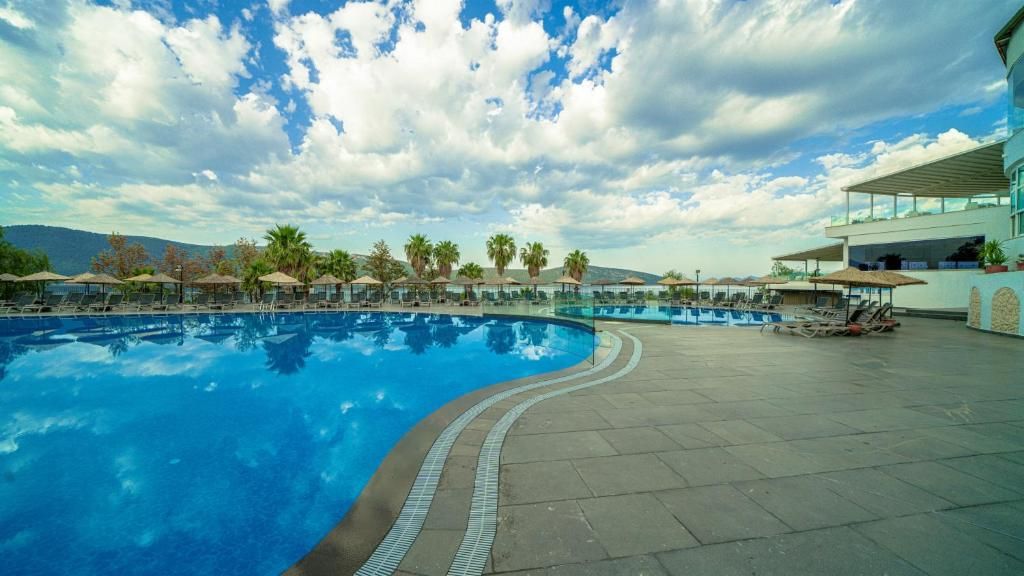 Bodrum Holiday Resort & Spa фото 125