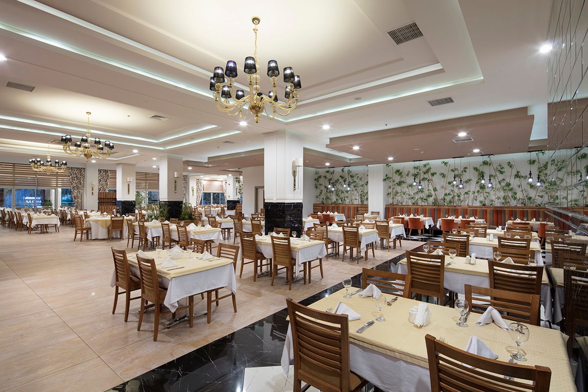 Royal Garden Beach Hotel фото 14