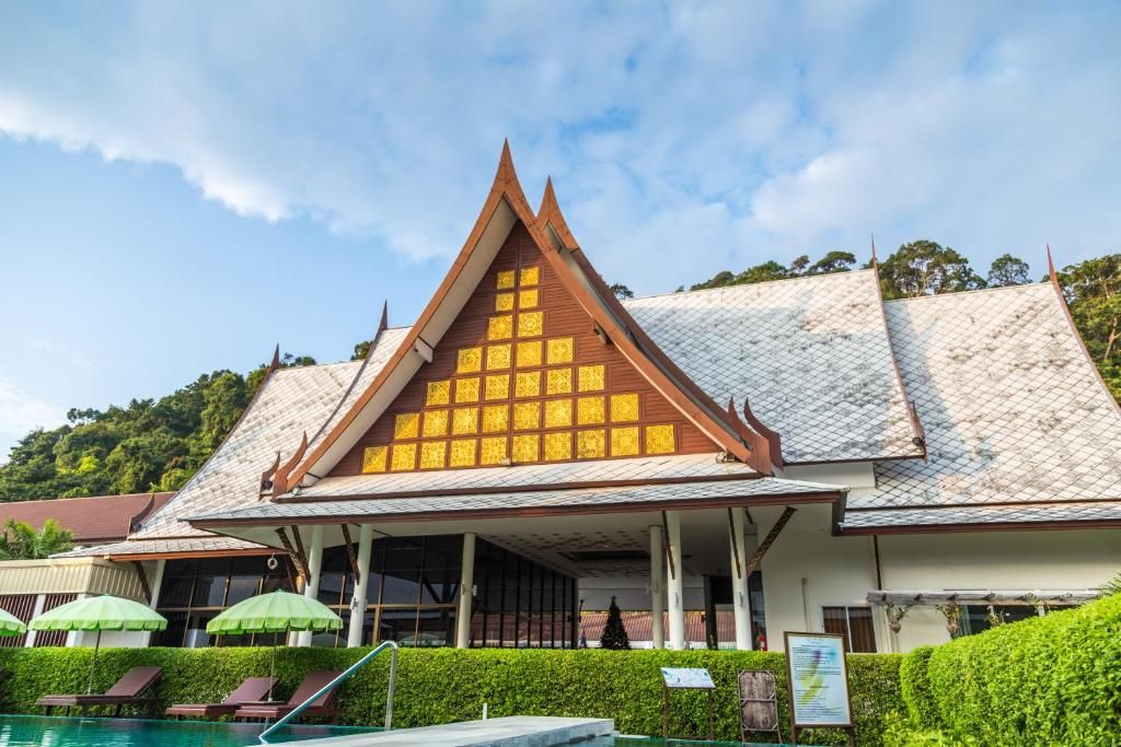Bhu Tarn Koh Chang Resort & Spa фото 42