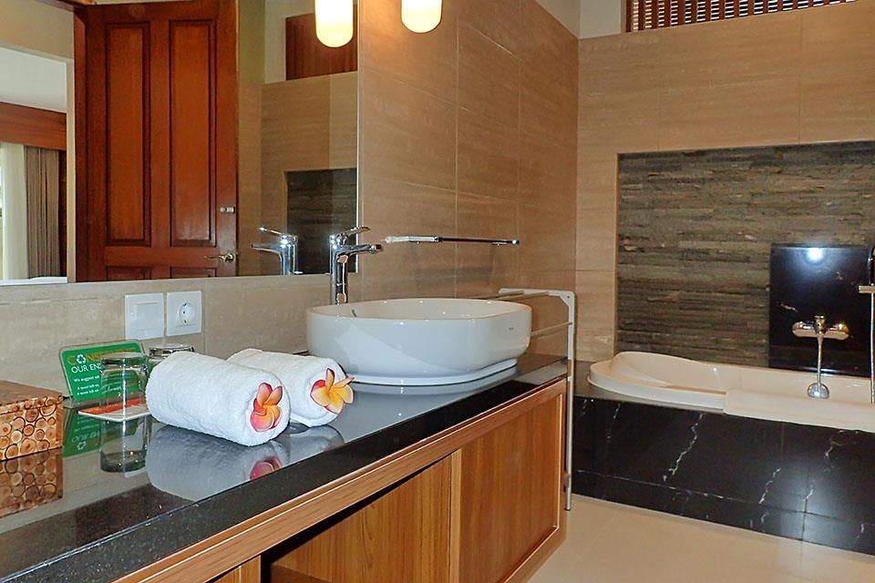 Mutiara Bali Boutique Resort Villas & Spa фото 39