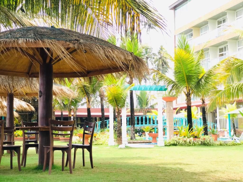 Aryana Queen Beach Resort фото 7