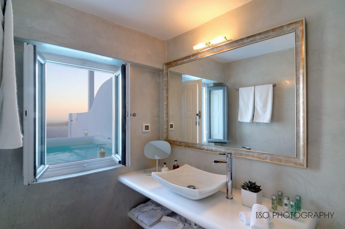 Aqua Luxury Suites фото 3