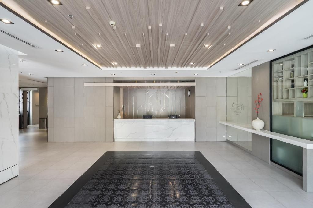 Altera Hotel and Residence фото 44