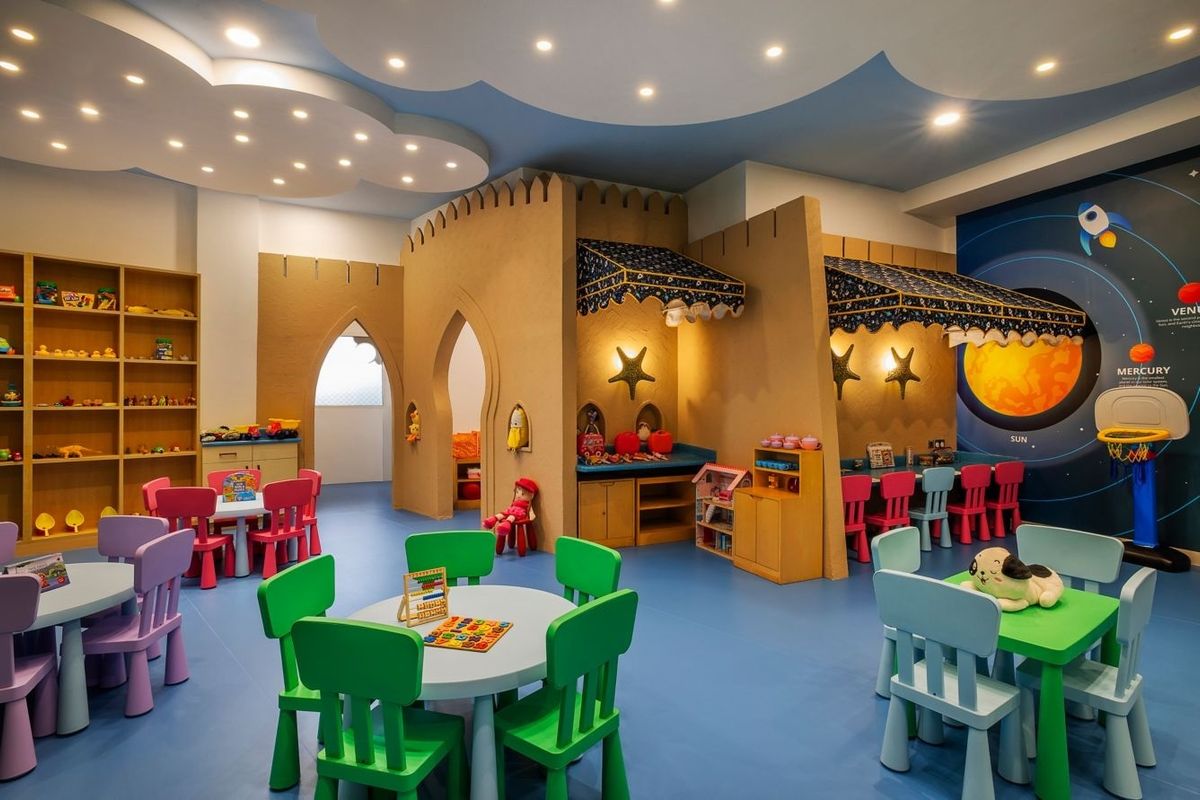 Sheraton Sharjah Beach Resort & Spa фото 18