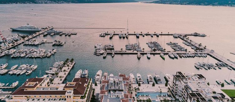 Фото отеля Regent Porto Montenegro