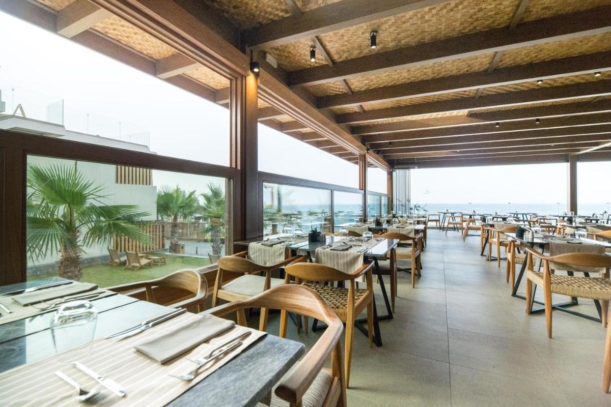 Akasha Beach Hotel & Spa фото 11