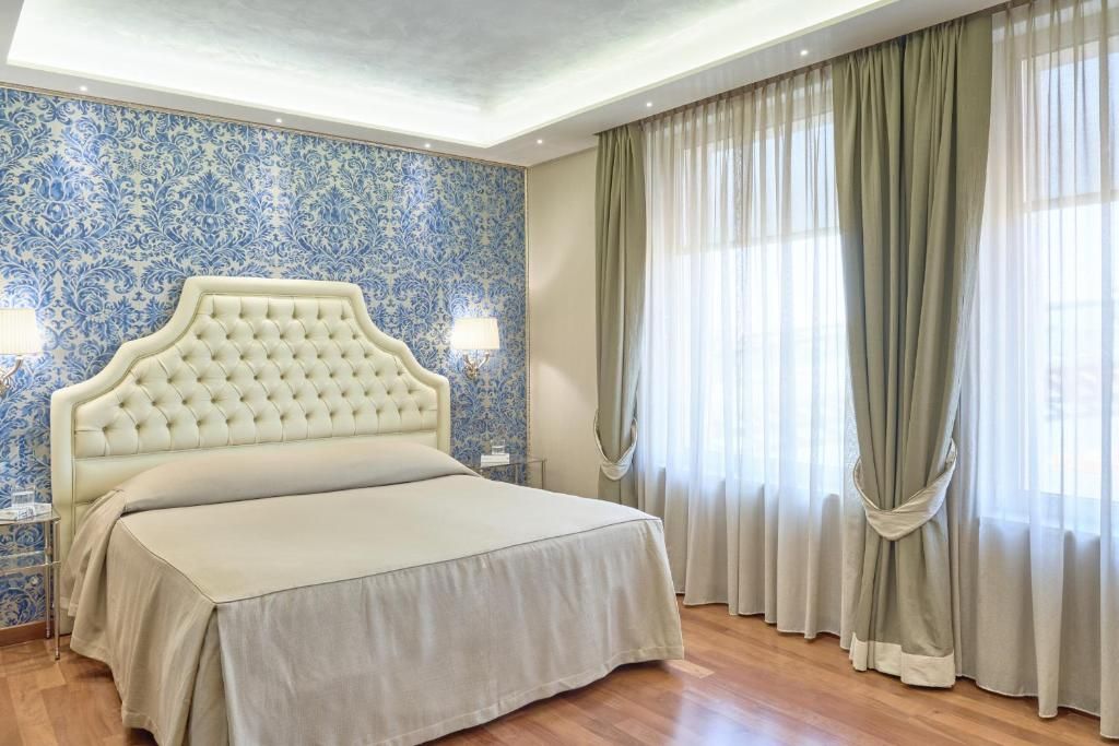Hotel Santa Chiara фото 46