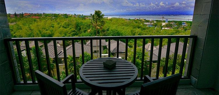 Фото отеля Bali Bay View Suites